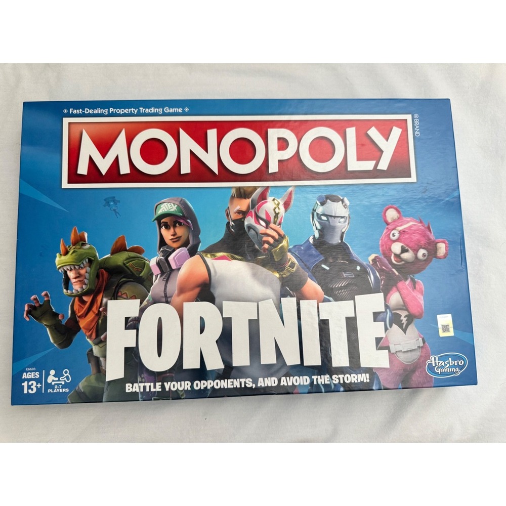 Monopoly Fortnite Edition Board Game – Hasbro Gaming | Ages 13+ | Battle Opponen